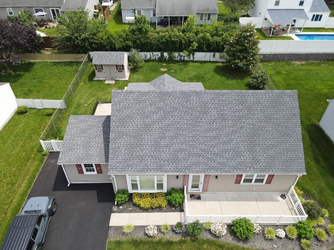 Roof Replacement Cost in Tampa, FL: What Homeowners Need to Know roof-replacement-cost-tampa-fl