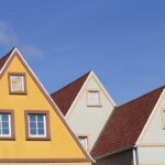 Shingle Roof Repair in Medford: 6 Signs You Shouldn't Ignore This Fall shingle-roof-repair-medford
